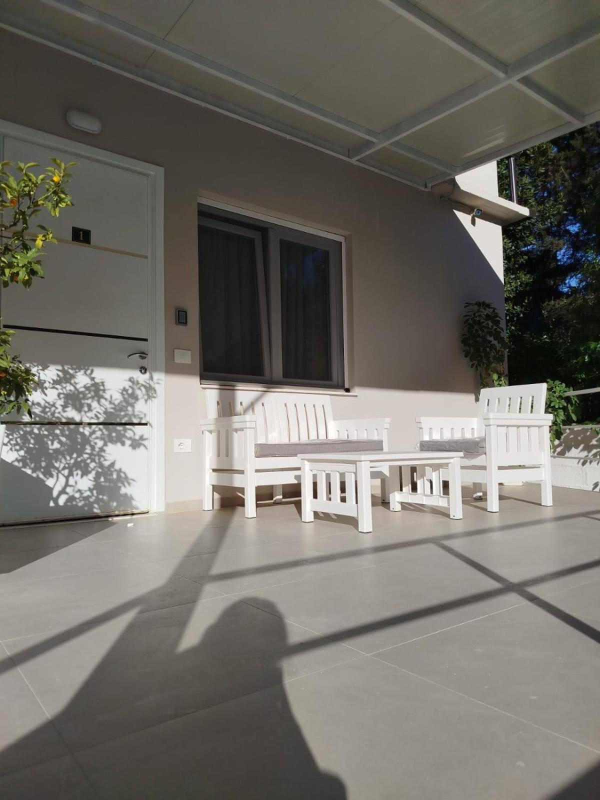 Vila Lili Guest House - Berat Exterior photo
